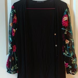 Kim and Cami Floral Sleeve Blouse